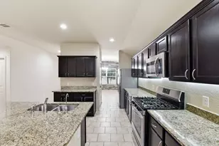 23714 Shortleaf Pine Dr, Tomball, TX 77375 - Photo 15