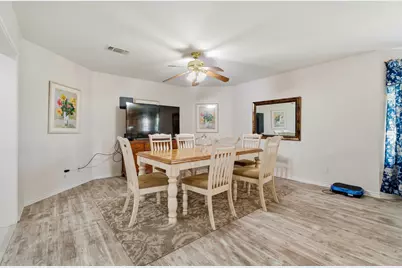 7803 Prairie Street, Hitchcock, TX 77563 - Photo 9