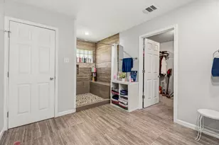 7803 Prairie St, Hitchcock, TX 77563 - Photo 17