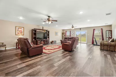 7803 Prairie Street, Hitchcock, TX 77563 - Photo 5