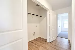 1537 San Sebastien Dr, Conroe, TX 77301 - Photo 11