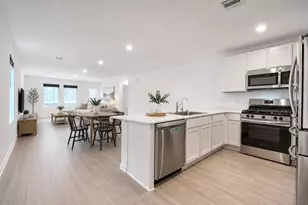 1537 San Sebastien Dr, Conroe, TX 77301 - Photo 5