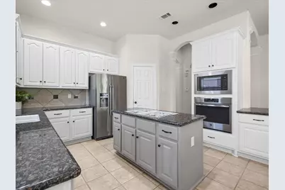 5710 Logan Park Drive Drive, Spring, TX 77379 - Photo 9
