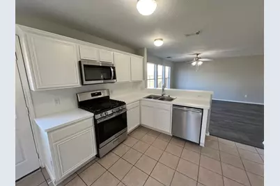 19451 Nasworthy Drive, Tomball, TX 77375 - Photo 15