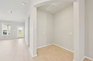 18491 Lndg Mdws Ln, New Caney, TX 77357 - Photo 5