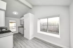 1911 Oakwell Ln, Katy, TX 77449 - Photo 11