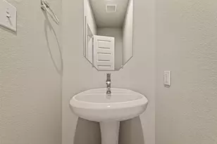 2922 Valeria Dr, Rosenberg, TX 77471 - Photo 17