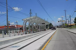 1001 Booth St, Houston, TX 77009 - Photo 3