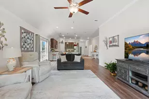 157 Worley Way, Huntsville, TX 77320 - Photo 9