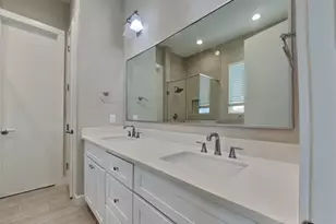 5902 Gardendale Dr, Houston, TX 77092 - Photo 7