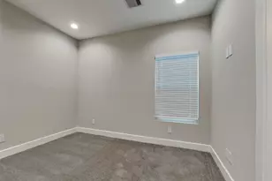 5902 Gardendale Dr, Houston, TX 77092 - Photo 9