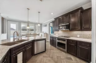 2283 Rising Bay Ct, League City, TX 77573 - Photo 13