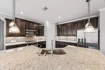 2283 Rising Bay Court, League City, TX 77573 - Photo 15