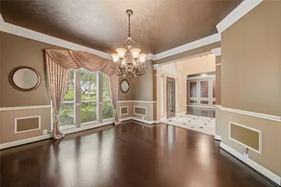5315 April Run Court, Sugar Land, TX 77479 - Photo 11