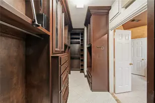 5315 April Run Ct, Sugar Land, TX 77479 - Photo 25