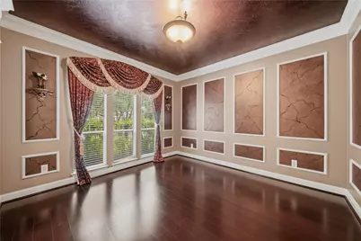 5315 April Run Court, Sugar Land, TX 77479 - Photo 7