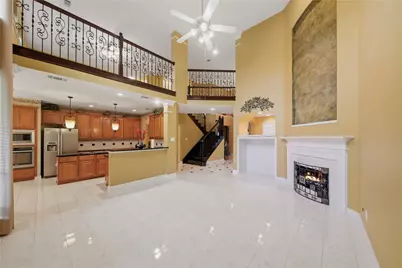 5315 April Run Court, Sugar Land, TX 77479 - Photo 13