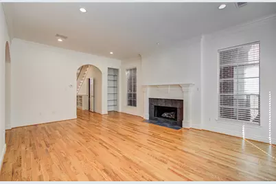 1931 Woodbury Street, Houston, TX 77030 - Photo 7