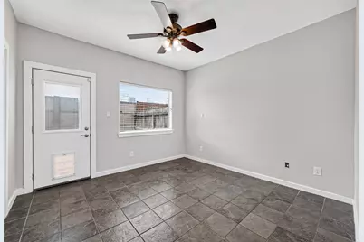 2352 Sperber Lane, Houston, TX 77003 - Photo 17