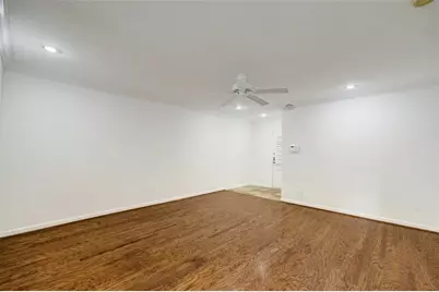 8277 Kingsbrook Road #254, Houston, TX 77024 - Photo 19