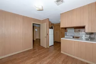 507 N Echols St, Caldwell, TX 77836 - Photo 9