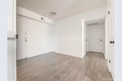 4645 Wild Indigo Street #382, Houston, TX 77027 - Photo 7