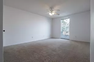 4645 Wild Indigo St, Houston, TX 77027 - Photo 13