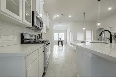 414 Zeus Mountain, Crosby, TX 77532 - Photo 5