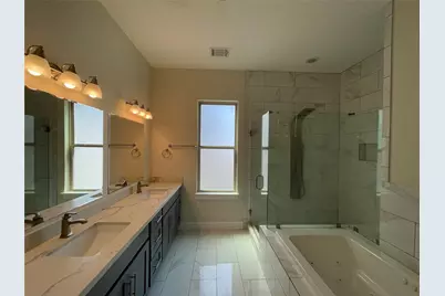 5306 Eigel Street, Houston, TX 77007 - Photo 11