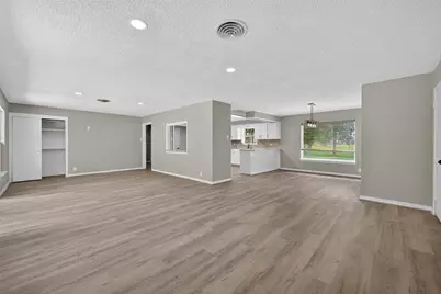 6610 Steinman Street, Baytown, TX 77520 - Photo 9