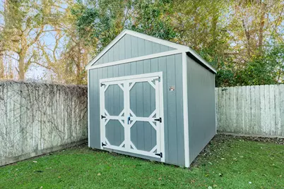 2518 Ridgewood Drive, West Columbia, TX 77486 - Photo 11