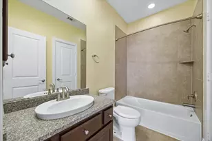 922 Fisher St, Houston, TX 77018 - Photo 19