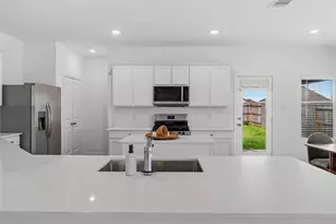 9906 Keystone Meadow Pl, Baytown, TX 77521 - Photo 9