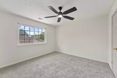 6006 Summer Oaks Drive, Humble, TX 77346 - Photo 19