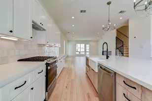 2516 Ohsfeldt St, Houston, TX 77008 - Photo 11