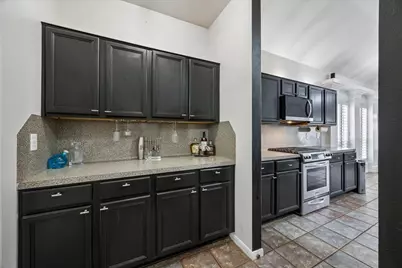 314 Bay Spring Drive, League City, TX 77573 - Photo 5