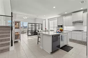 11802 Champion's Frst Dr, Mont Belvieu, TX 77535 - Photo 9