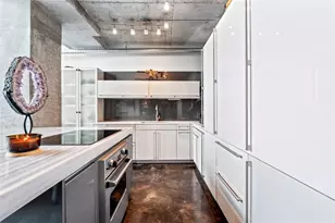 2000 Bagby St, Houston, TX 77002 - Photo 5