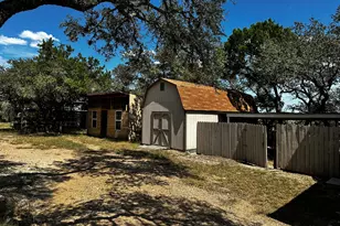 6300 Paradise Manor Cir, Marble Falls, TX 78654 - Photo 17