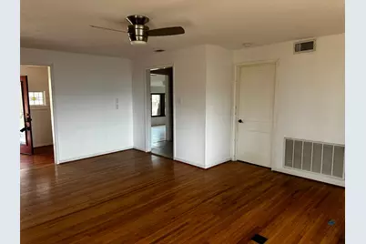 6300 Paradise Manor Circle, Marble Falls, TX 78654 - Photo 5