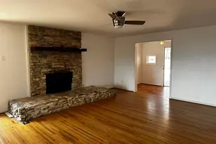 6300 Paradise Manor Cir, Marble Falls, TX 78654 - Photo 3