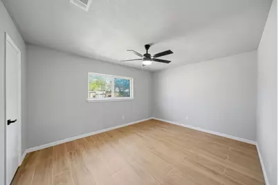 7530 Millbrae Lane, Houston, TX 77041 - Photo 13