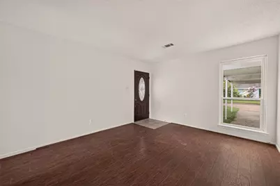 7506 Carver Avenue, Texas City, TX 77591 - Photo 5