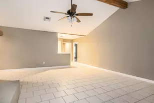 4327 Lucian Ln, Friendswood, TX 77546 - Photo 5