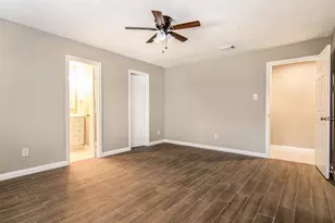 4327 Lucian Ln, Friendswood, TX 77546 - Photo 13