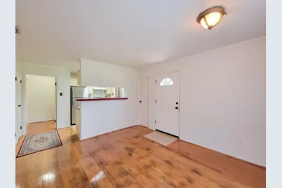 418 Garland Drive #122, Lake Jackson, TX 77566 - Photo 5