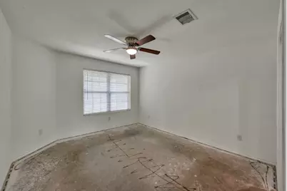 11130 N Lake Mist Lane, Willis, TX 77318 - Photo 11