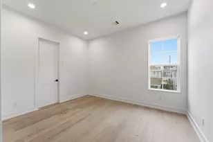 813A Lawrence St, Houston, TX 77007 - Photo 21