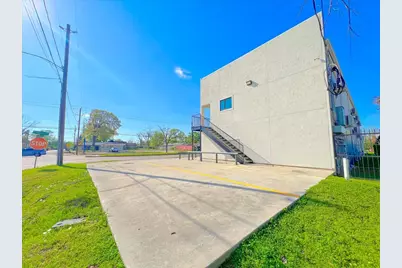 7704 Irvington Boulevard, Houston, TX 77022 - Photo 21