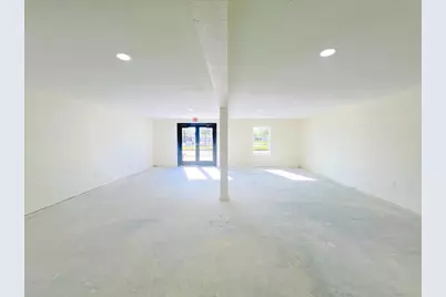 7704 Irvington Boulevard, Houston, TX 77022 - Photo 13